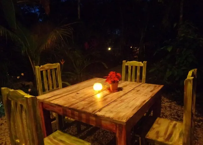 Casa Mango Acomodação com café da manhã  4*